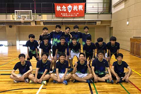 男子バドミントン部 横浜創英中学 高等学校 男子バドミントン部 横浜創英中学 高等学校